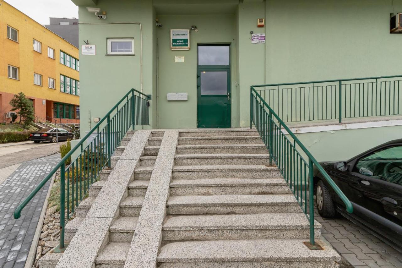 Lagiewniki Sanctuary One Bedroom Apartment By Renters Krakow Exterior photo