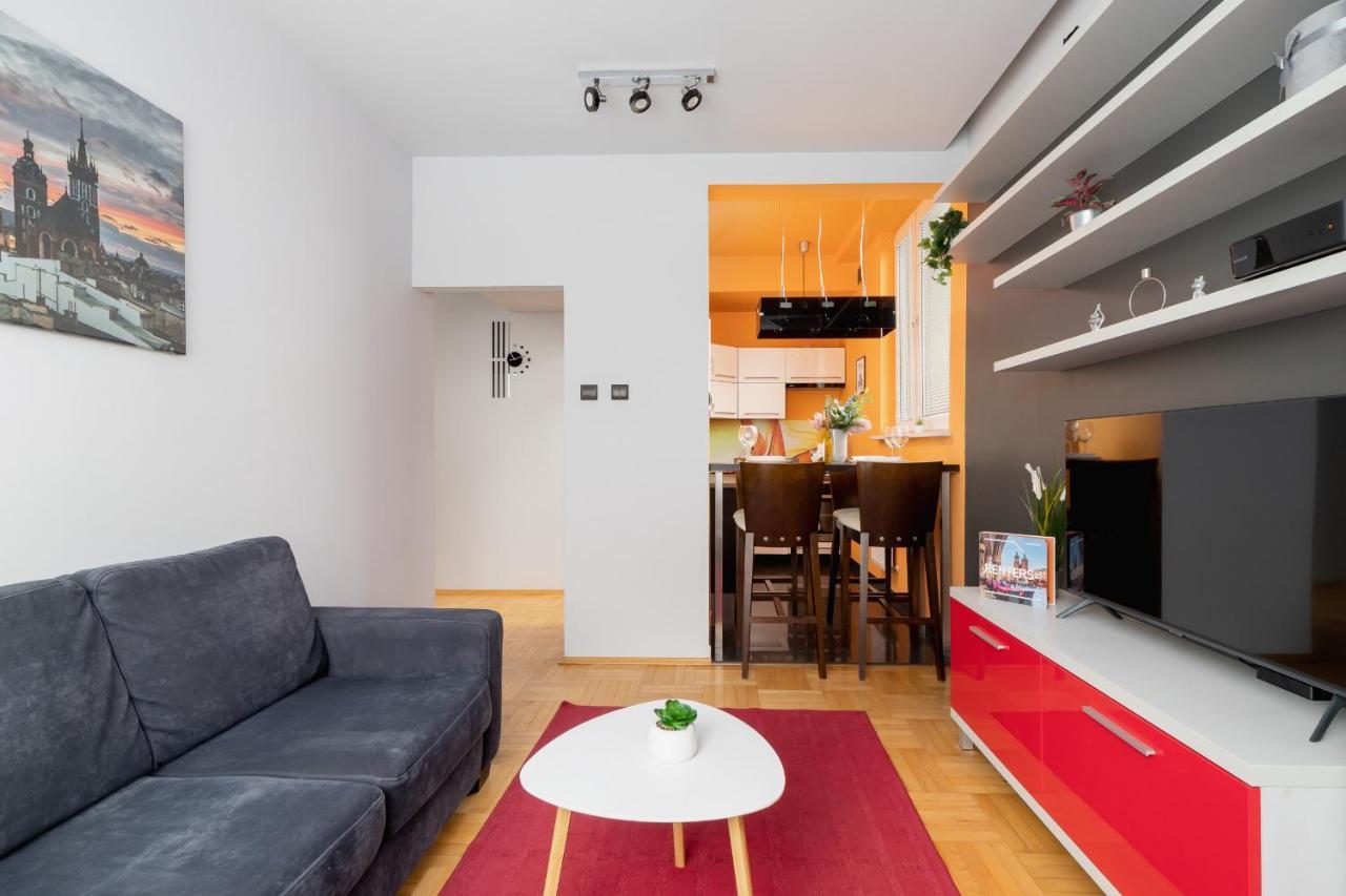 Lagiewniki Sanctuary One Bedroom Apartment By Renters Krakow Exterior photo